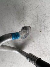 Carica l&#39;immagine nel visualizzatore di Gallery, 88703-YV010 TUBO TUBAZIONE CONDOTTO CLIMA ARIA CONDIZIONATA A/C TOYOTA AYGO 1.0 B 53KW 2019 - SPEDIZIONE INCLUSA
