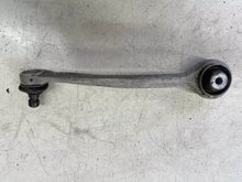 Carica l&#39;immagine nel visualizzatore di Gallery, 8W0407505F Braccio oscillante anteriore DESTRO superiore anteriore per Audi A4 A5 2.0 TDI 2020 - SPEDIZIONE INCLUSA
