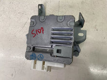 Carica l&#39;immagine nel visualizzatore di Gallery, 89650-52050 CENTRALINA Piantone Sterzo Elettrico City Toyota Yaris XP90 2007 - SPEDIZIONE INCLUSA
