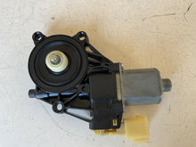 Carica l&#39;immagine nel visualizzatore di Gallery, 8A61-14A389-B MOTORINO ALZAVETRO ANTERIORE SINISTRO FORD FIESTA 1.4 D 51KW 2012 0130822404 - SPEDIZIONE INCLUSA
