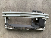 Carica l&#39;immagine nel visualizzatore di Gallery, BATTICOFANO Calandra Traversa anteriore Chevrolet Spark 2011 - SPEDIZIONE INCLUSA
