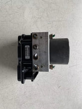 Carica l&#39;immagine nel visualizzatore di Gallery, 9650576780 CENTRALINA POMPA AGGREGATO ABS PEUGEOT 307 1.6 D 80KW 2004 0265231302 0265800301 - SPEDIZIONE INCLUSA
