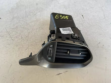 Carica l&#39;immagine nel visualizzatore di Gallery, 07356754180 BOCCHETTA ARIA CRUSCOTTO DX PER JEEP Renegade - SPEDIZIONE INCLUSA
