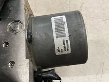 Carica l&#39;immagine nel visualizzatore di Gallery, 61589-42100 CENTRALINA POMPA AGGREGATO ABS HYUNDAI IX20 1.4 B 66KW 2014 G4FA 1K589-30550 - SPEDIZIONE INCLUSA
