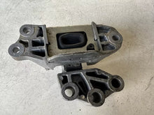 Carica l&#39;immagine nel visualizzatore di Gallery, 00520669400 SUPPORTO MOTORE FIAT 500 X Serie Diesel 1300 2017 - SPEDIZIONE INCLUSA
