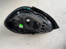 Carica l&#39;immagine nel visualizzatore di Gallery, FANALE STOP Faro POSTERIORE DESTRO DX TOYOTA Aygo 2008 - SPEDIZIONE INCLUSA
