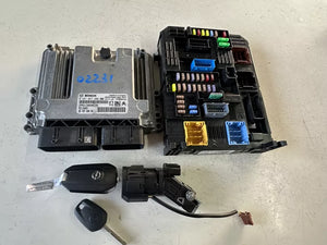 0281037200 KIT AVVIAMENTO CENTRALINA MOTORE OPEL Crossland X (P17) 1.5 (75) Diesel (110 CV / 81 kW F 15 DT (DV5RCE) anno 2022 YH01 9845780880 9832880280-00 - SPEDIZIONE INCLUSA