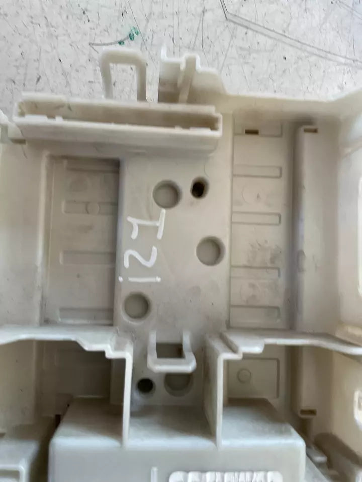 82730-0H030-A catola Centralina Porta Fusibili Per Aygo Citroen C1 Peugeot 108 1.0 B 2016 - SPEDIZIONE INCLUSA