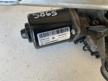 Carica l&#39;immagine nel visualizzatore di Gallery, 96988330 MOTORINO ASTA TERGICRISTALLO ANTERIORE CHEVROLET AVEO 1.2 B 62KW 2010 96850001 - SPEDIZIONE INCLUSA
