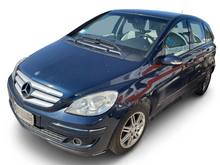 Load image into Gallery viewer, Ricambi Mercedes Classe B 180 2.0 cdi 80kw 2007 sigla motore 640940
