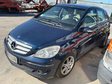 Load image into Gallery viewer, Ricambi Mercedes Classe B 180 2.0 cdi 80kw 2007 sigla motore 640940
