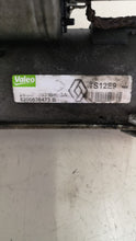 Load image into Gallery viewer, 8200836473B TS12E9 MOTORINO DI AVVIAMENTO VALEO DACIA SANDERO 1.5 DCI 2010 - SPEDIZIONE INCLUSA -
