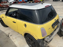 Load image into Gallery viewer, Ricambi mini cooper one 1.6 b w10b16a 85kw 2004
