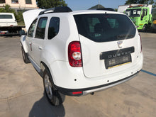 Load image into Gallery viewer, Ricambi Dacia Duster 1.5 dci 79kw anno 2012 4X4
