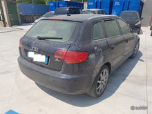 Load image into Gallery viewer, &gt; Ricambi AUTO AUDI A3 Sportback 2.0 tdi 140cv 2007
