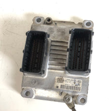 Carica l&#39;immagine nel visualizzatore di Gallery, 55354326 CENTRALINA MOTORE ECU OPEL AGILA 1.0 B 2006 - SPEDIZIONE INCLUSA
