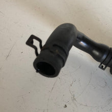 Carica l&#39;immagine nel visualizzatore di Gallery, 467582330 TUBO TUBAZIONE MANICOTTO ASPIRAZIONE ARIA OPEL CORSA D 1.2 B 2006 2014 - SPEDIZIONE INCLUSA --
