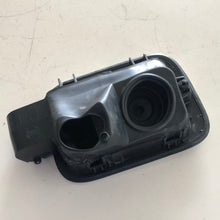 Carica l&#39;immagine nel visualizzatore di Gallery, SPORTELLINO SPORTELLO CARBURANTE TAPPO SERBATOIO FIAT PANDA ANNO DAL 2012 - SPEDIZIONE INCLUSA -
