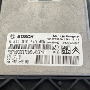 9674254080 0281015849 9666729680 CENTRALINA MOTORE ECU BOSCH PEUGEOT 207 1.4 D - SPEDIZIONE INCLUSA -