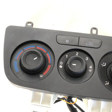 Charger l&#39;image dans la galerie, -- 735605075 CENTRALINA GRUPPO COMANDO CLIMA ARIA A/C FIAT DOBLO ANNO 2021 - SPEDIZIONE INCLUSA -
