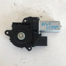 Carica l&#39;immagine nel visualizzatore di Gallery, 71003003 MOTORINO ALZAVETRO CRISTALLO ANTERIORE SINISTRO SX LH FIAT CROMA 2010 - SPEDIZIONE INCLUSA -
