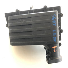 Load image into Gallery viewer, 5Q0129601AA 5Q0129607S AIRBOX SCATOLA FILTRO ARIA VOLKSWAGEN SEAT SKODA 1.6 -- SPEDIZIONE INCLUSA --
