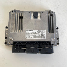 Carica l&#39;immagine nel visualizzatore di Gallery, 9674254080 0281015849 9666729680 CENTRALINA MOTORE ECU BOSCH PEUGEOT 207 1.4 D - SPEDIZIONE INCLUSA -
