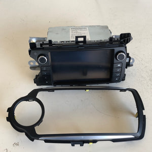 86140-0D200 AUTORADIO NAVIGATORE GPS TOYOTA YARIS HYBRID 1.5 B 2014 - SPEDIZIONE INCLUSA