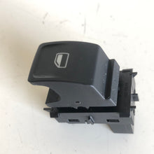 Charger l&#39;image dans la galerie, 5JA959855 COMANDO PULSANTE ALZA VETRO CRISTALLO ANTERIORE DX SKODA RAPID 2014 - SPEDIZIONE INCLUSA
