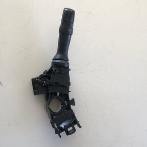 17F001 LEVA COMANDO DEVIOLUCI INDICATORE DIREZIONE TOYOTA AYGO CITROEN C1 2010