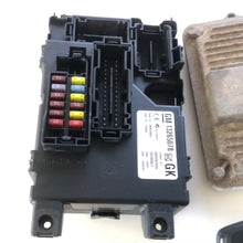 Load image into Gallery viewer, 55198930 KIT AVVIAMENTO ACCENSIONE CON CHIAVE OPEL CORSA D 1.3 2006-2014
