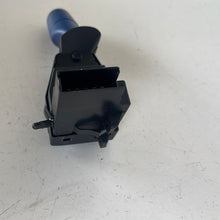 Carica l&#39;immagine nel visualizzatore di Gallery, 993794006 0001272V00 DEVIOLUCI DEVIO LEVA TERGI DX DESTRA SMART FORTWO DAL 2008 - SPEDIZIONE INCLUSA -
