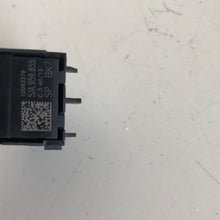 Charger l&#39;image dans la galerie, 5JA959855 COMANDO PULSANTE ALZA VETRO CRISTALLO ANTERIORE DX SKODA RAPID 2014 - SPEDIZIONE INCLUSA
