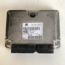 Carica l&#39;immagine nel visualizzatore di Gallery, 036906034JC CENTRALINA MOTORE ECU MAGNETI MARELLI VOLKSWAGEN POLO 9N 1.4 B - SPEDIZIONE INCLUSA -
