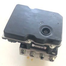 Load image into Gallery viewer, 0265230332 13282283 CENTRALINA POMPA AGGREGATO ABS BOSCH OPEL CORSA D 1.3 D 55KW - SPEDIZIONE INCLUSA -
