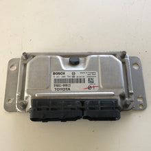 Carica l&#39;immagine nel visualizzatore di Gallery, 0261208704 89661-0H013 CENTRALINA MOTORE ECU BOSCH TOYOTA AYGO 1.0 B - SPEDIZIONE INCLUSA -
