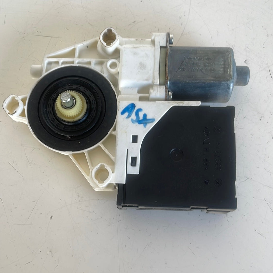 8P0959801H MOTORINO ALZACRISTALLI VETRO ANTERIORE SINISTRO SX LH AUDI A3 ANNO 2007 - SPEDIZIONE INCLUSA -