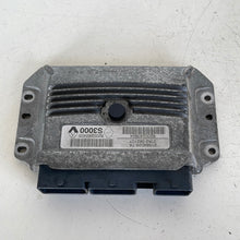 Carica l&#39;immagine nel visualizzatore di Gallery, 8200242405 8200283924 CENTRALINA MOTORE ECU RENAULT MEGANE 1.6 B - SPEDIZIONE INCLUSA -
