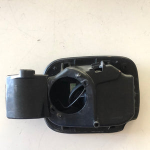 8200383466 SPORTELLINO SPORTELLO CARBURANTE TAPPO SERBATOIO RENAULT CLIO 2006 - SPEDIZIONE INCLUSA -