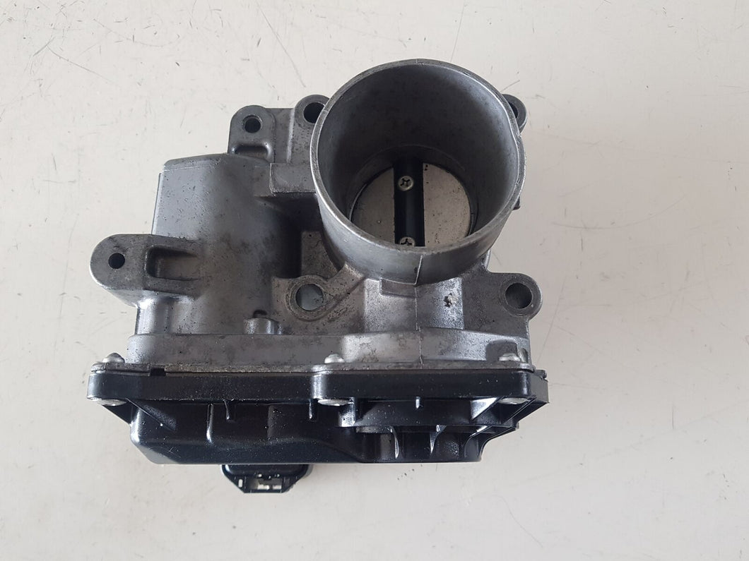 >8200568712B CORPO FARFALLATO VALVOLA A FARFALLA RENAULT CLIO 1.2 B 2008 - SPEDIZIONE INCLUSA