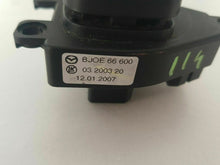 Charger l&#39;image dans la galerie, COMANDO Pulsante Tasto Regolazione Specchietti Mazda 3 BJ0E66600PE  SPEDIZIONE GRATUITA
