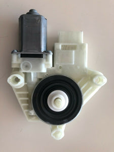 MOTORINO Alzacristalli Anteriore Destro DX RH Skoda Fabia NJ 2017 5JA959812K -- SPEDIZIONE INCLUSA  --