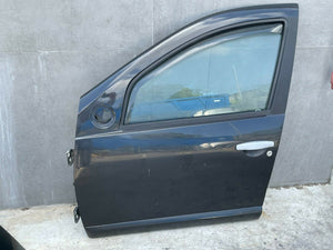 PORTA PORTIERA SPORTELLO ANTERIORE SINISTRA SX DACIA SANDERO B90 2008 2012 SPEDIZIONE GRATUITA