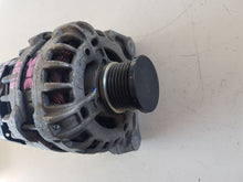 Load image into Gallery viewer, 231008593r ALTERNATORE RENAULT CAPTUR 0.9 66KW 5P B 5M (2017) - SPEDIZIONE INCLUSA -
