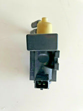 Carica l&#39;immagine nel visualizzatore di Gallery, 55573801 VALVOLA SOLENOIDE OPEL CORSA D 1.3 D 55kw 2012 A13DTC SPEDIZIONE GRATUITA
