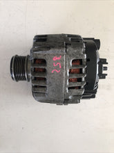 Charger l&#39;image dans la galerie, 03L903023A ALTERNATORE VOLKSWAGEN TIGUAN 2.0 D 103KW ANNO 2012 TG14C031 - SPEDIZIONE INCLUSA -
