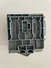 Load image into Gallery viewer, Centralina SCATOLA portafusibili 46835603 Fiat Punto 1.3 MULTIJET 2006 SPEDIZIONE INCLUSA
