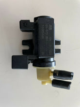 Carica l&#39;immagine nel visualizzatore di Gallery, 55573801 VALVOLA SOLENOIDE OPEL CORSA D 1.3 D 55kw 2012 A13DTC SPEDIZIONE GRATUITA
