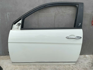 PORTA PORTIERA SPORTELLO SINISTRO SX LANCIA Y YPSILON 843 ANNO 2011 BIANCA SPEDIZIONE GRATUITA