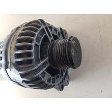 Carica l&#39;immagine nel visualizzatore di Gallery, 06F903023J 0124525092 ALTERNATORE BOSCH AUDI A4 SW 2.0 103KW 5P D 6M (2006) - SPEDIZIONE INCLUSA -
